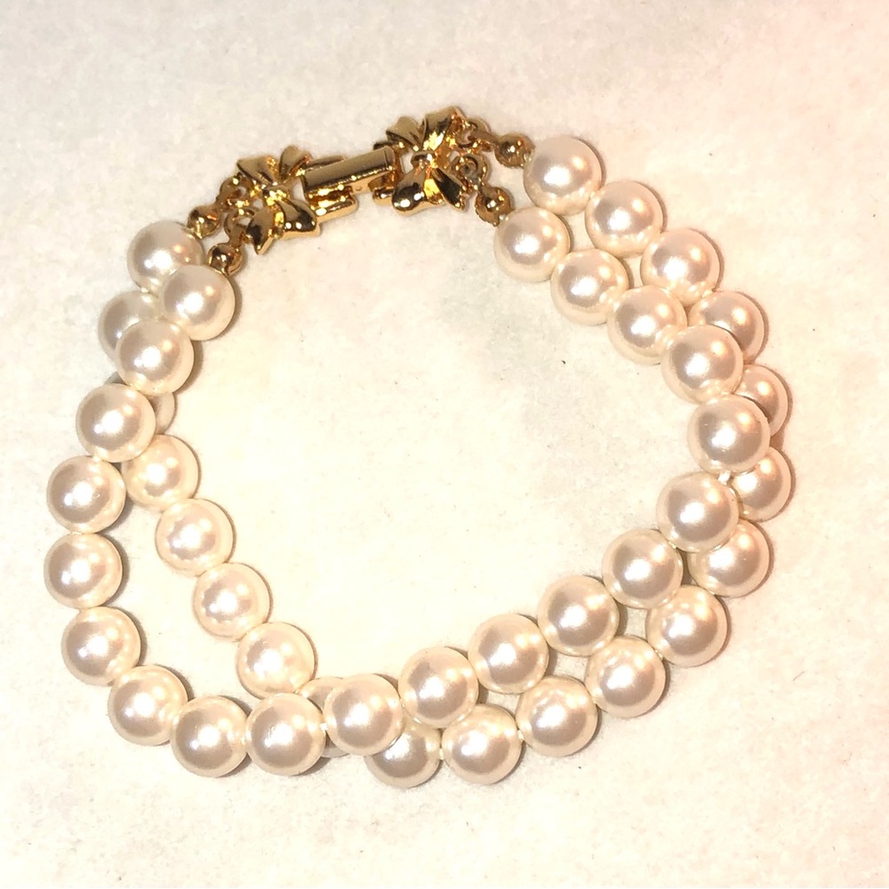 Vintage Multi Strand White Faux Pearl and Gold Tone Napier Bracelet